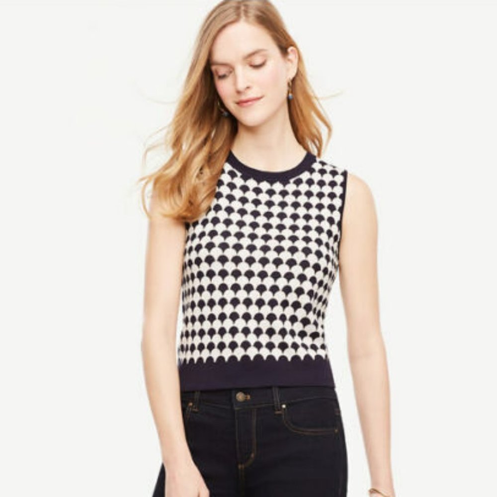 Ann Taylor Navy Blue Scalloped Ann Shell $60